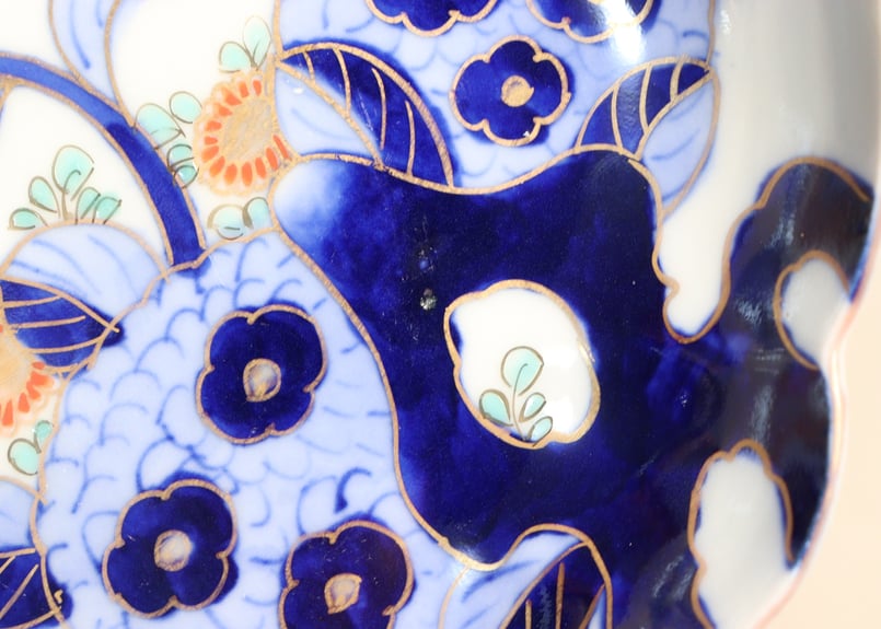 古銅　菊葉透丸型　置、吊、兼用灯籠　　幕末期〜明治期 明治前期色絵紫陽花図木瓜型皿 | 吉祥寺PukuPuku