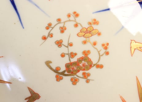 明治後期~大正赤絵金彩梅に鶯と竹図7寸皿