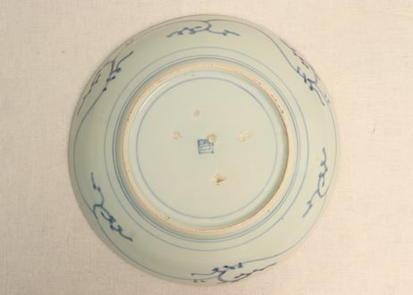 江戸中期染付流水に菊図尺皿