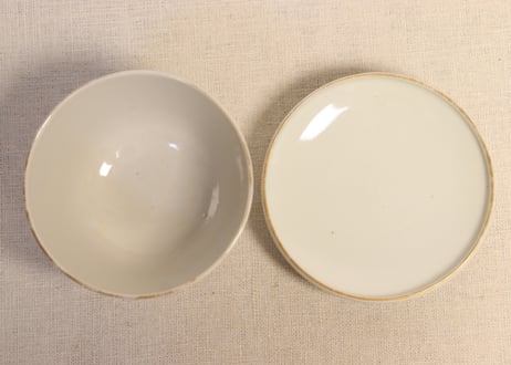 明治前期色絵山葡萄図つぼ碗