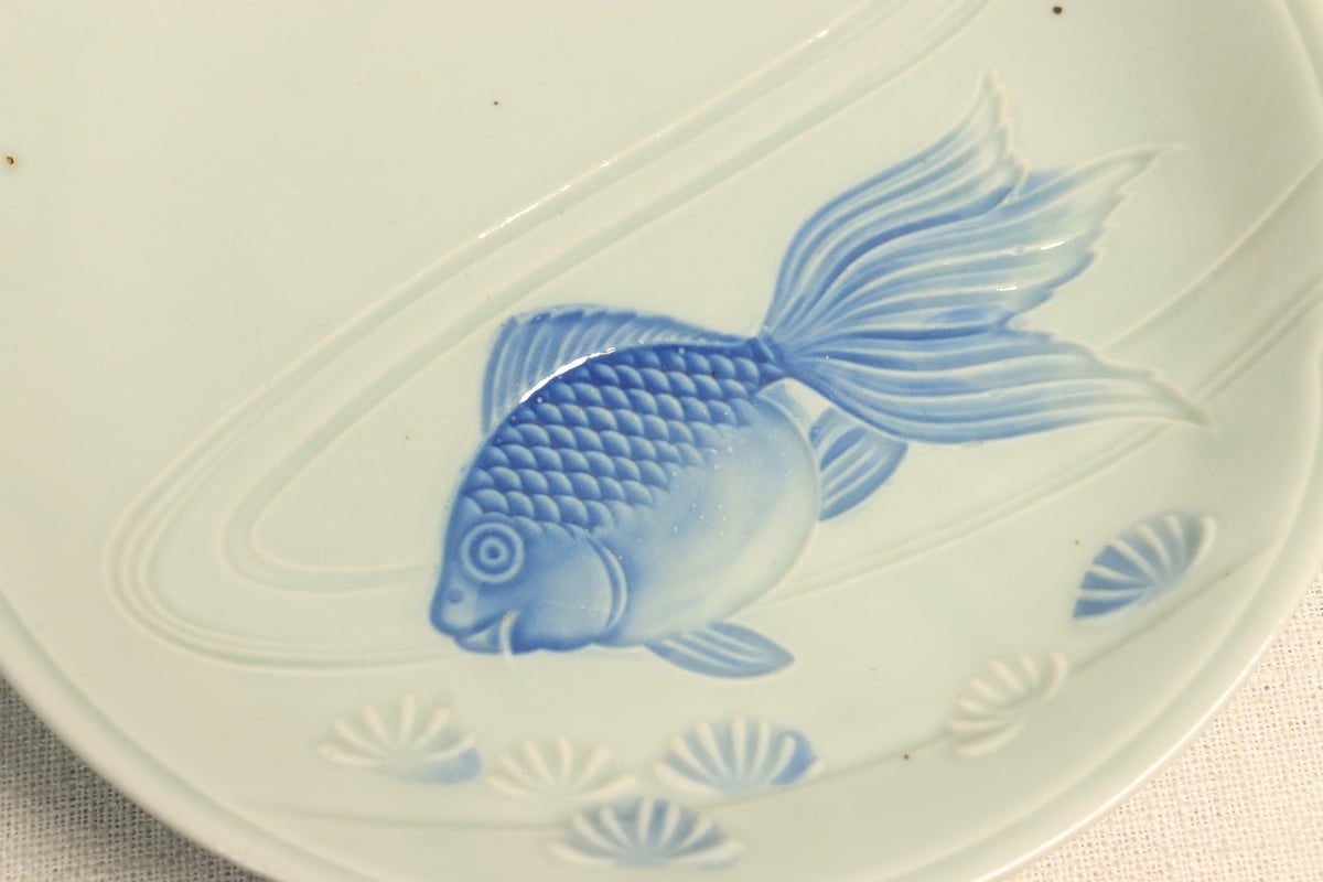 お値下げしました、古九谷　白磁　陽刻　菊　豆皿 お値下げしました、古九谷 白磁 陽刻 菊 豆皿 楽天市場】菊皿