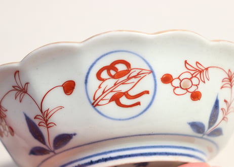 江戸中期色絵竹梅に亀甲菱花図なます皿①5客組　窯傷