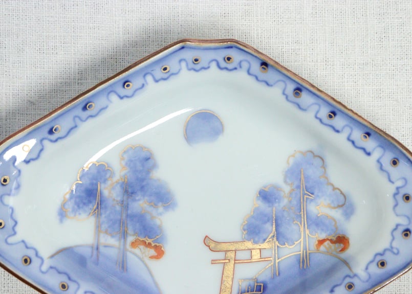 人気商品の中古品・新品・未使用品 薩摩焼鮑形大鉢(江戸後期 人気商品の中古品・新品・未使用品 薩摩焼鮑形大鉢(江戸後期