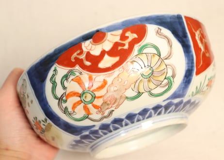 明治前期色絵柘榴と獅子図6寸鉢　高台あたり傷