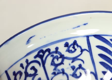 明治前期染付牡丹図7寸鉢①シミ