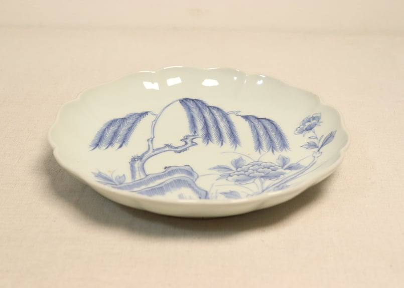 江戸幕末染付柳に牡丹図7寸皿②窯傷 | 吉祥寺PukuPuku