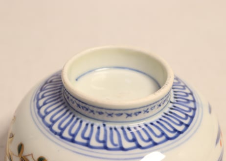 明治前期色絵牡丹と扇に春蘭図蒸茶碗② 少甘手