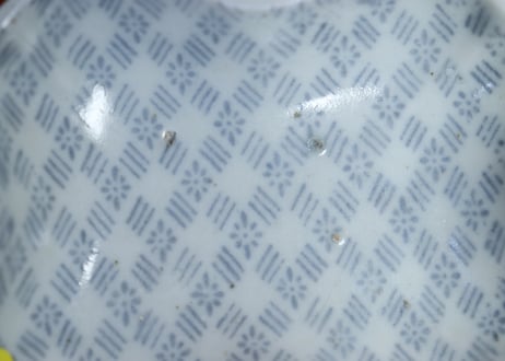 江戸中期紙刷古印判幾何学文糸巻き型小皿②　ノミホツ