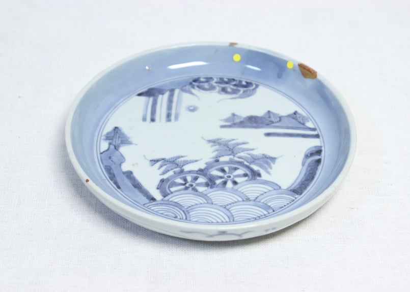 江戸中期　藍九谷　鯛の図皿　5客　トヒル　木箱付　東さ7-0809☆2F 江戸中期 藍九谷 鯛の図皿 5客 トヒル 木箱付 東さ7-0809☆2F