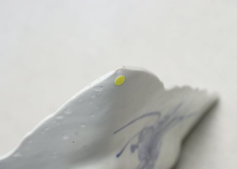 明治前期染付青磁山水図額型皿 　釉弾き,小ホツ