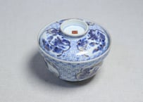 明治前期金彩染付山水図蓋茶碗