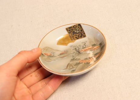 明治前期九谷焼色絵家風景図通り物豆皿①