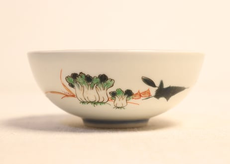明治前期色絵菊に唐草と野菜図輪茶碗 5客組