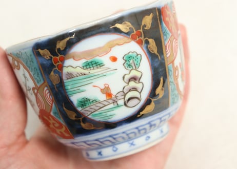 明治前期色絵梅と人物図向付①