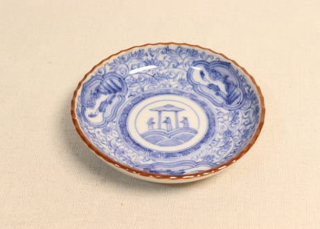 明治前期染付三方に山水窓絵と萩唐草図イゲ縁通り物小皿