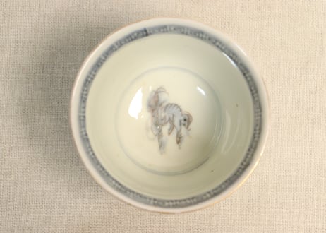 明治前期色絵松鶴に網干図向付