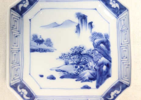 明治後期～大正染付山水図角皿