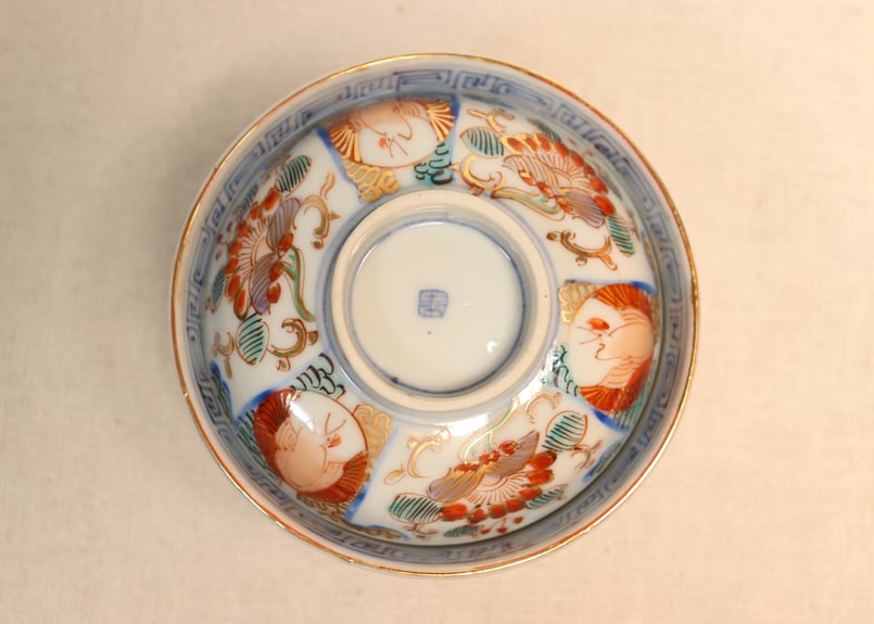 明治後期～大正色絵鶴丸と牡丹図飯茶碗 | 吉祥寺PukuPuku