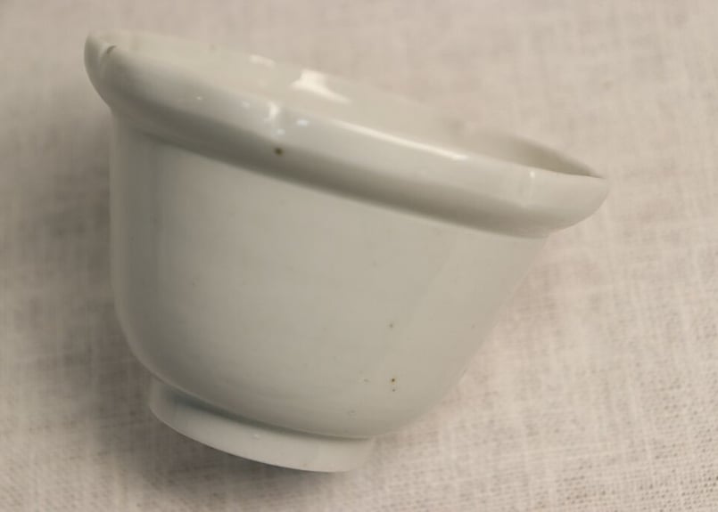 ※美品　柿右衛門　白磁16弁菊割小鉢　送料込み1007 美品 柿右衛門 白磁16弁菊割小鉢 送料込み1007 - メルカリ