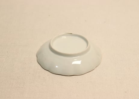 江戸幕末赤絵金彩染付松竹梅に鶴図小皿② 高台窯傷