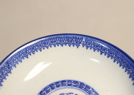 明治前期紙刷微塵唐草図飯茶碗