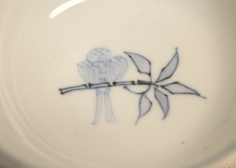 明治後期～大正染付枝に小鳥図飯茶碗②小ニュウ,トリアシ