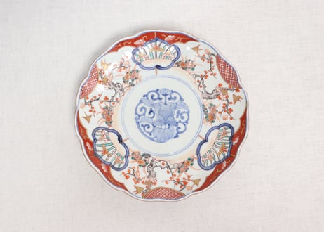明治前期色絵梅に鶯と菖蒲図通り物7寸皿①