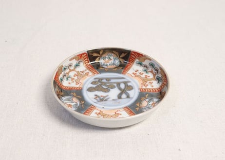 明治前期色絵松竹梅図縁立ち小皿