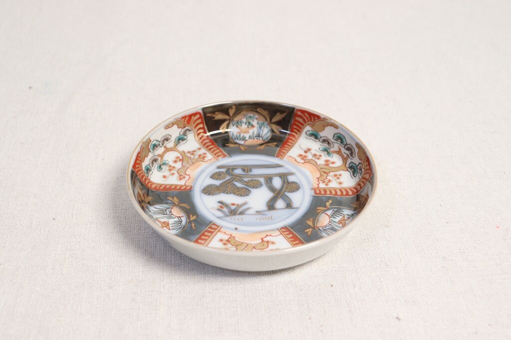 明治前期色絵松竹梅図縁立ち小皿 | 吉祥寺PukuPuku