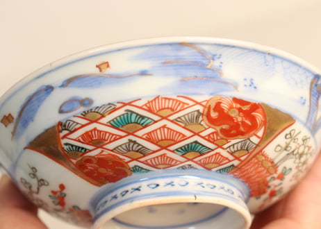 明治前期色絵柴垣に梅と龍図通り物飯茶碗