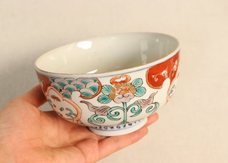 明治前期色絵三方に牡丹図蒸茶碗