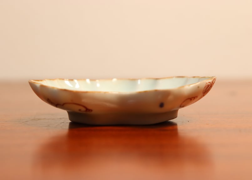 江戸中期赤絵金彩山葡萄図変形豆皿 かたつき | 吉祥寺PukuPuku