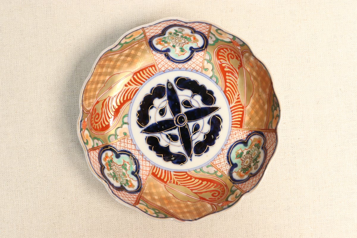 明治前期色絵三方に菊図窓絵なます皿 | 吉祥寺PukuPuku