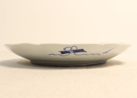 明治前期色絵山水と菊図7寸皿