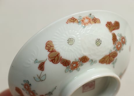 明治前期色絵三方菊図通り物飯茶碗