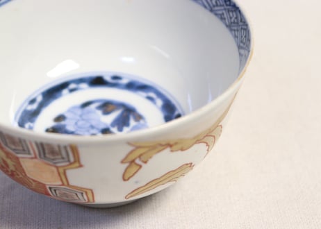明治前期色絵芭蕉と亀甲図飯茶碗 釉剥げ