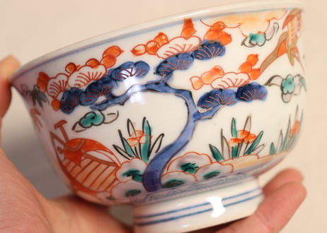 明治前期色絵花鳥に舟図飯茶碗　黒点