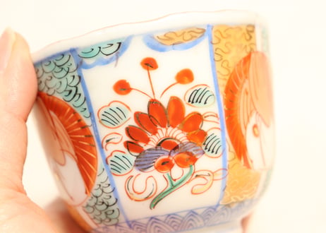 明治後期～大正色絵銅判鶴丸と牡丹図向付