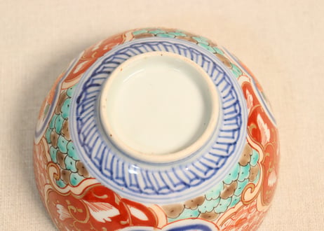 明治前期色絵獅子牡丹と幾何学文図飯茶碗②窯傷