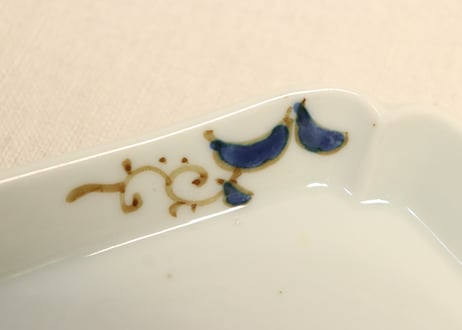 大正～昭和戦前染付鳥と唐草図菱形皿①