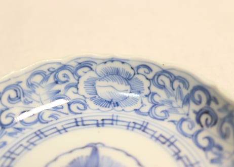 江戸幕末線描き牡丹と唐草図小皿②ノミホツ