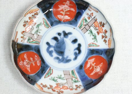 明治前期色絵桃と竹梅図通り物小皿