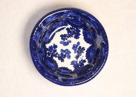 明治前期ベロ藍花図7.5寸鉢 小ホツ