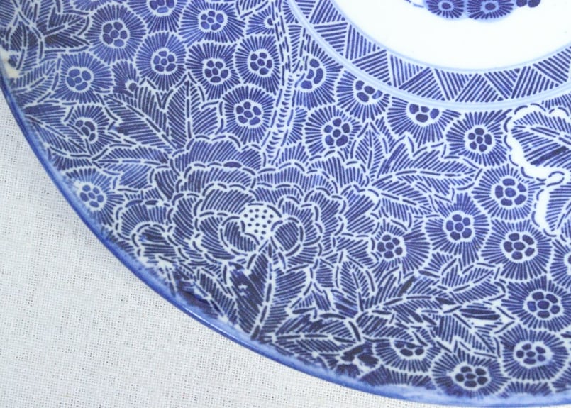 送料無料　幕末～明治　手書き達磨図小皿　径12.5ｃｍ 明治前期紙刷十二支文字図と丸文散らし図8寸皿➁ 少甘手