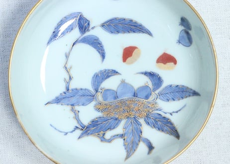 江戸中期色絵赤絵金彩栗図春寒鉢③　カマキズ