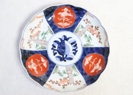 明治前期色絵桃と竹梅図通り物７寸皿