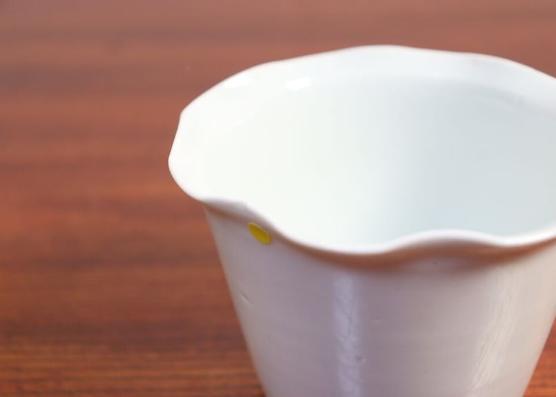 江戸中期柿右衛門白磁輪花縁猪口① 小キズ | 吉祥寺PukuPuku