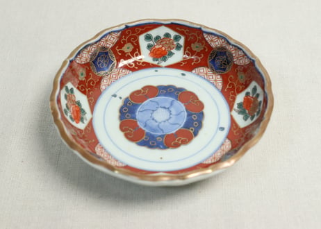 江戸幕末色絵牡丹と青玉図通り物なます皿　染料飛び,窯傷