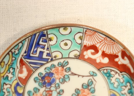 明治前期色絵花と幾何学文小皿②ノミホツ