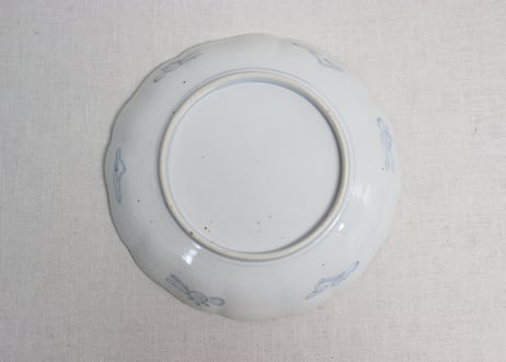 明治前期色絵籠目と花鳥図7寸皿②黒点,かたつき